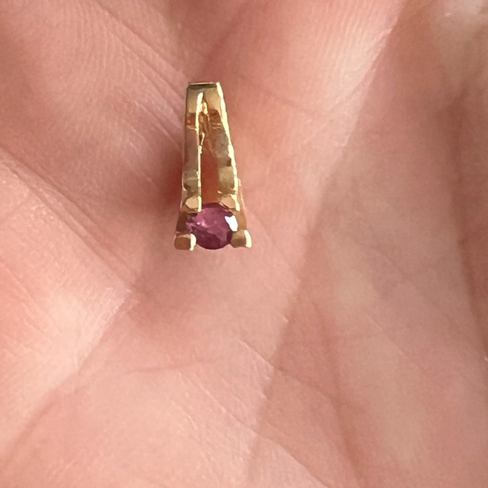 Pink Ruby Pendant in 14k yellow gold